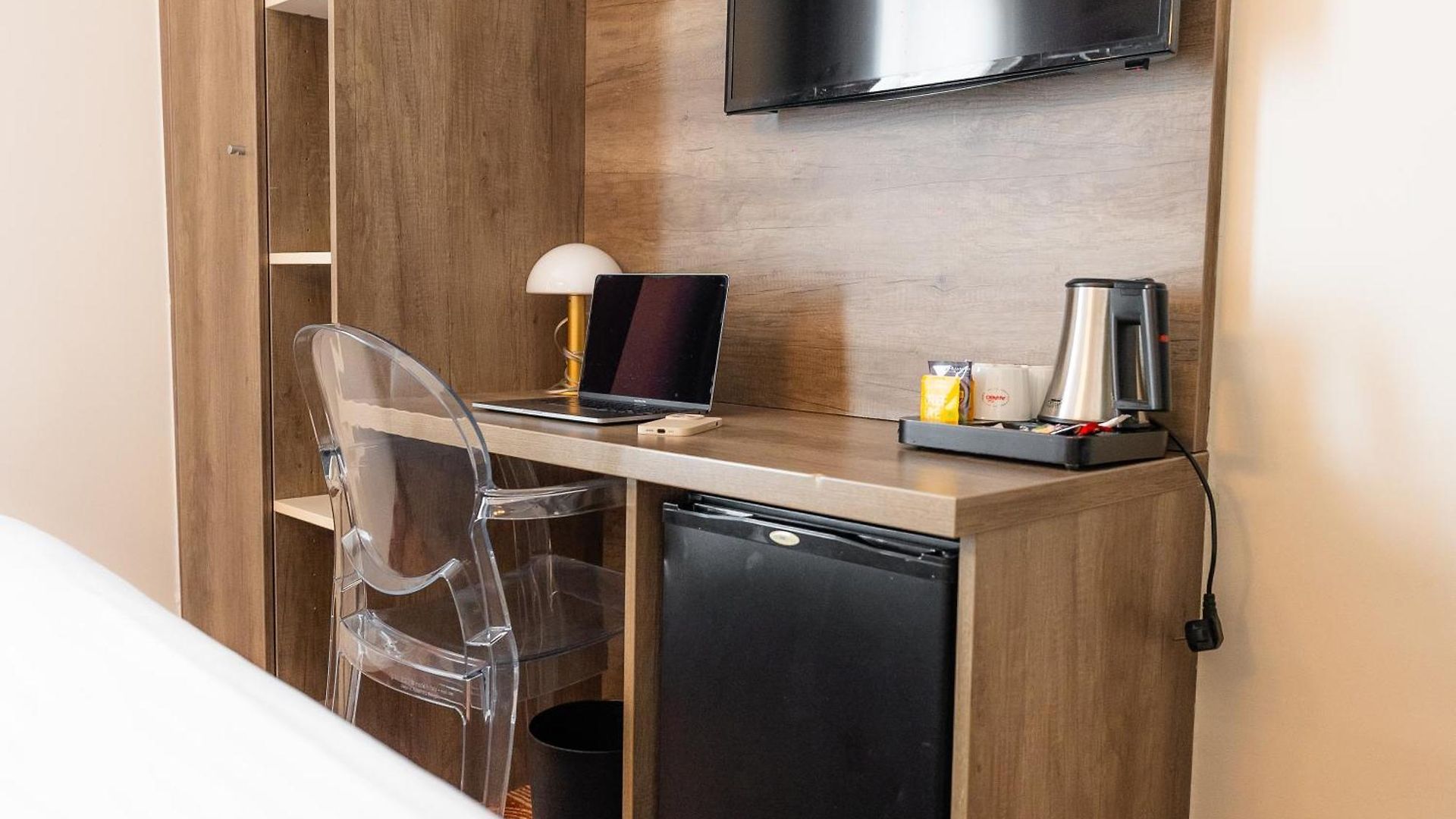 Hotel Le Seize, Centre