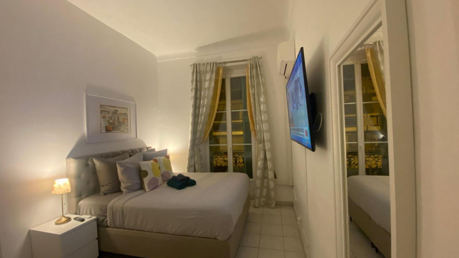 The French Coastal Retreat By J - Central, 5 Mins To Sea, Tram, Train, Ac, Wifi Appartement