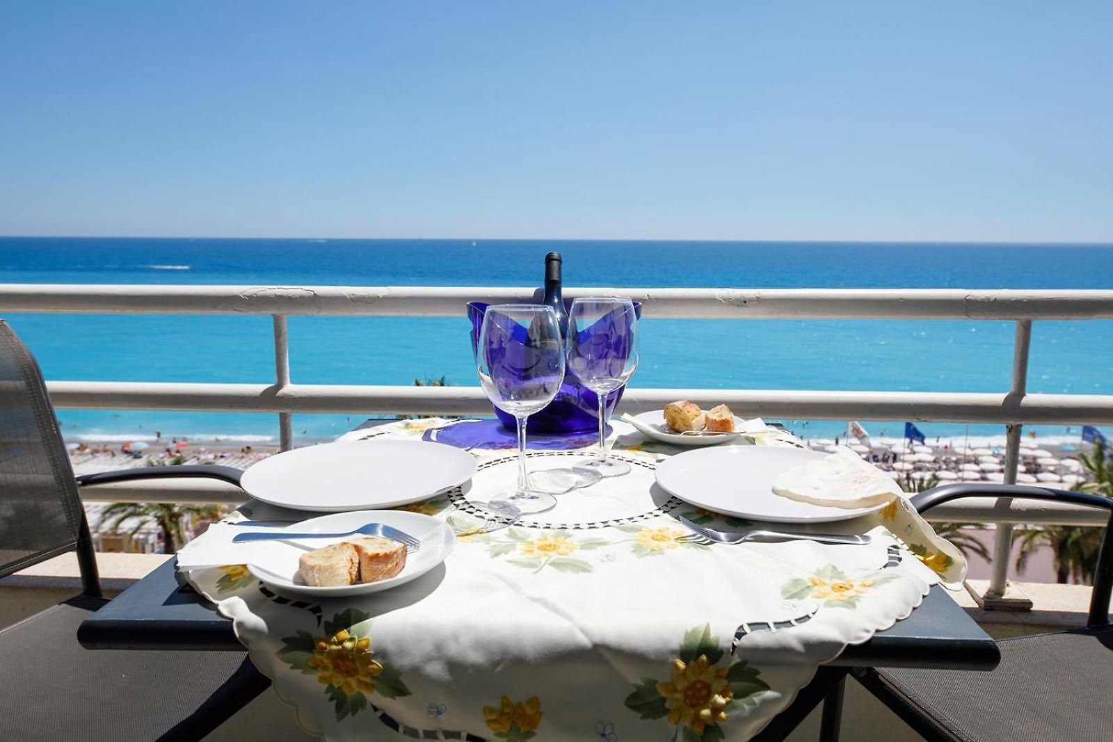 Wonderful On Sea Apartment *