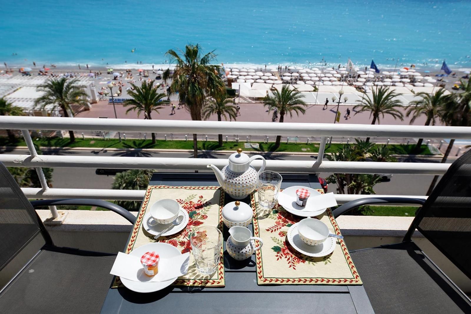 Apartment Wonderful On Sea Nice