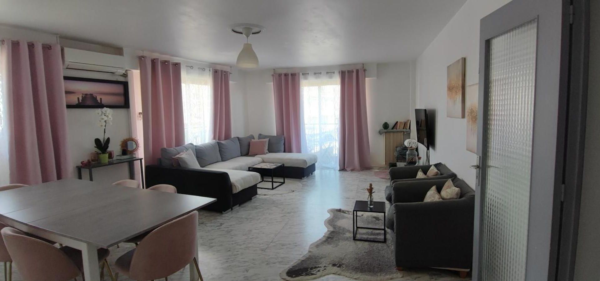 Nice, Super A 8 Minutes De La Plage. Apartment *