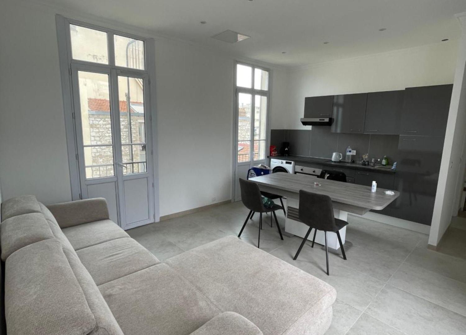 Appartement Cosy Flat 250m From