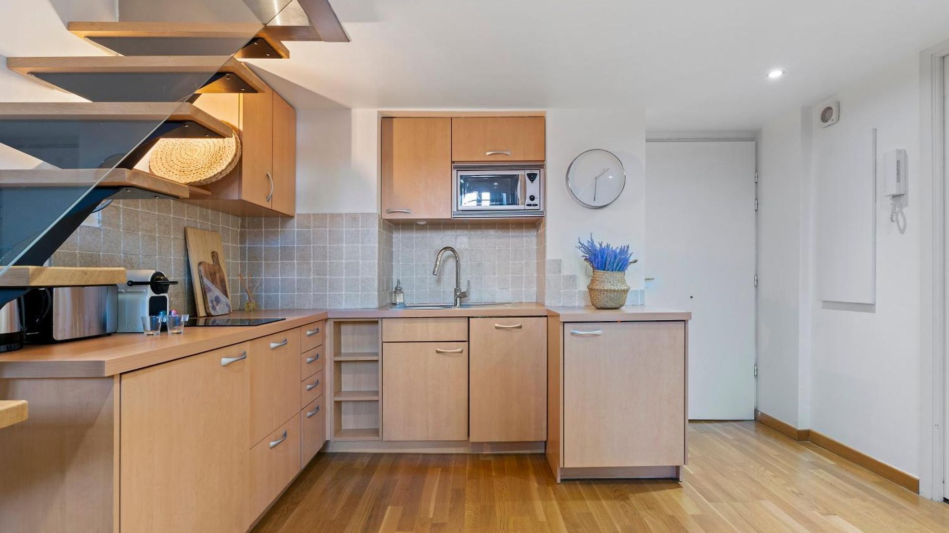 Renting - 3 Massena - Chic Escape Luxury Duplex Place Massena Apartment Nice