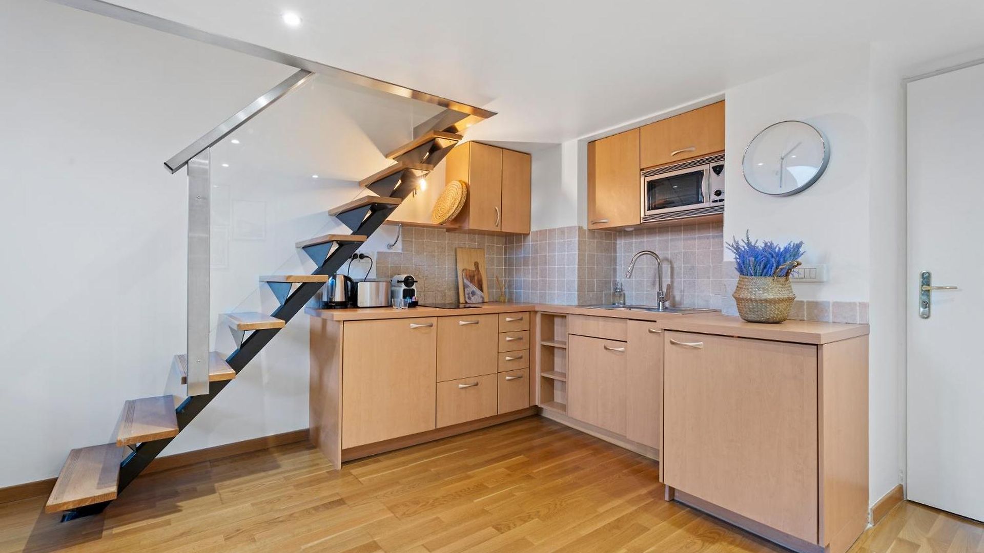 Renting - 3 Massena - Chic Escape Luxury Duplex Place Massena Nice