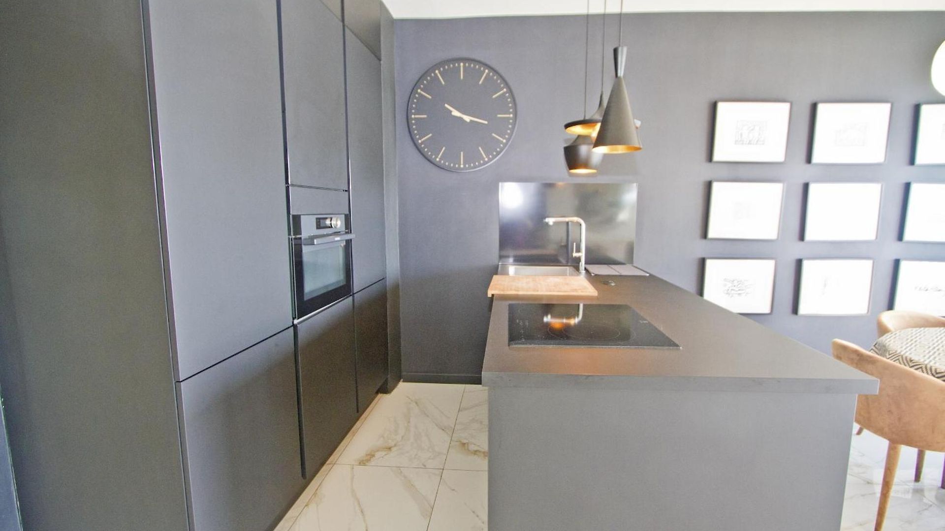 Luxury Flat Beachfront