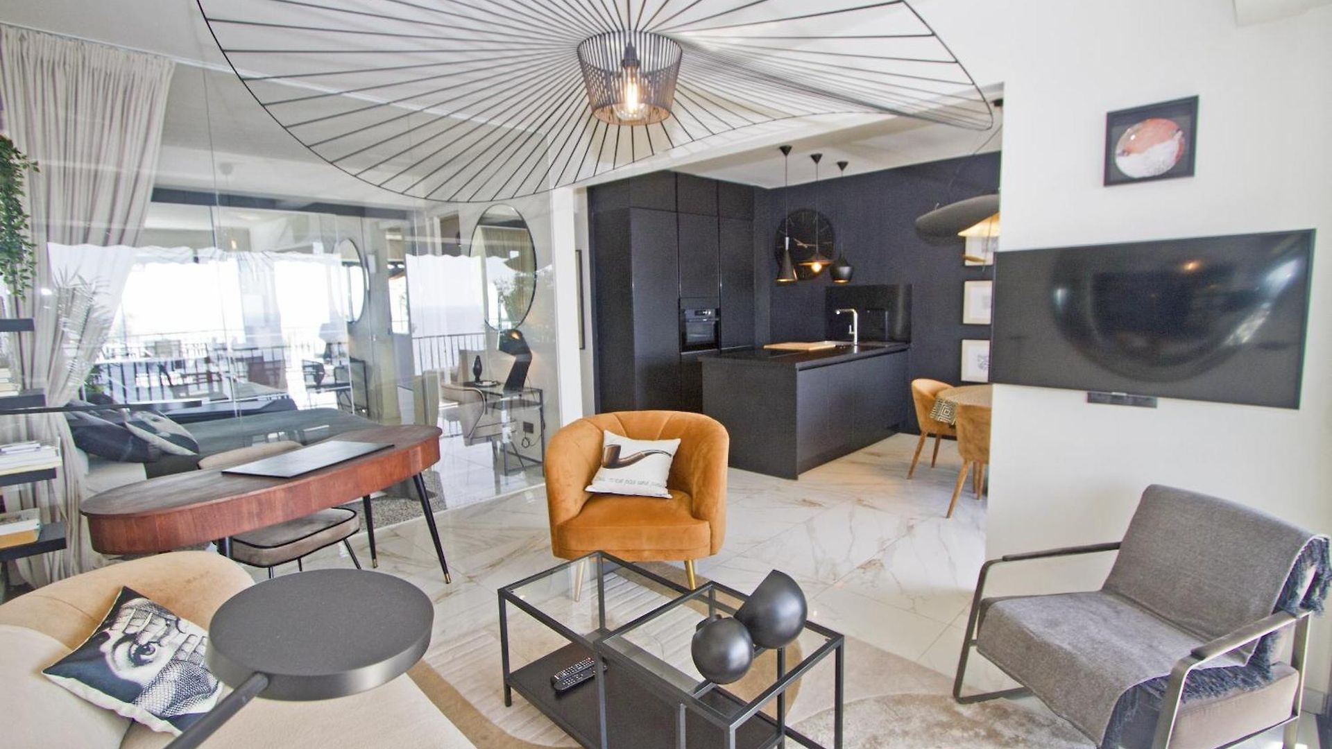 Luxury Flat Beachfront * Nice