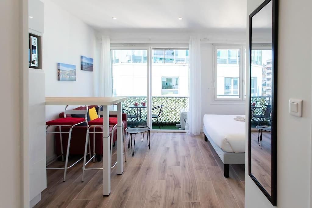 #19 Staywizus - Balcon Lenval Sea View With Ac Promenade Des Nice