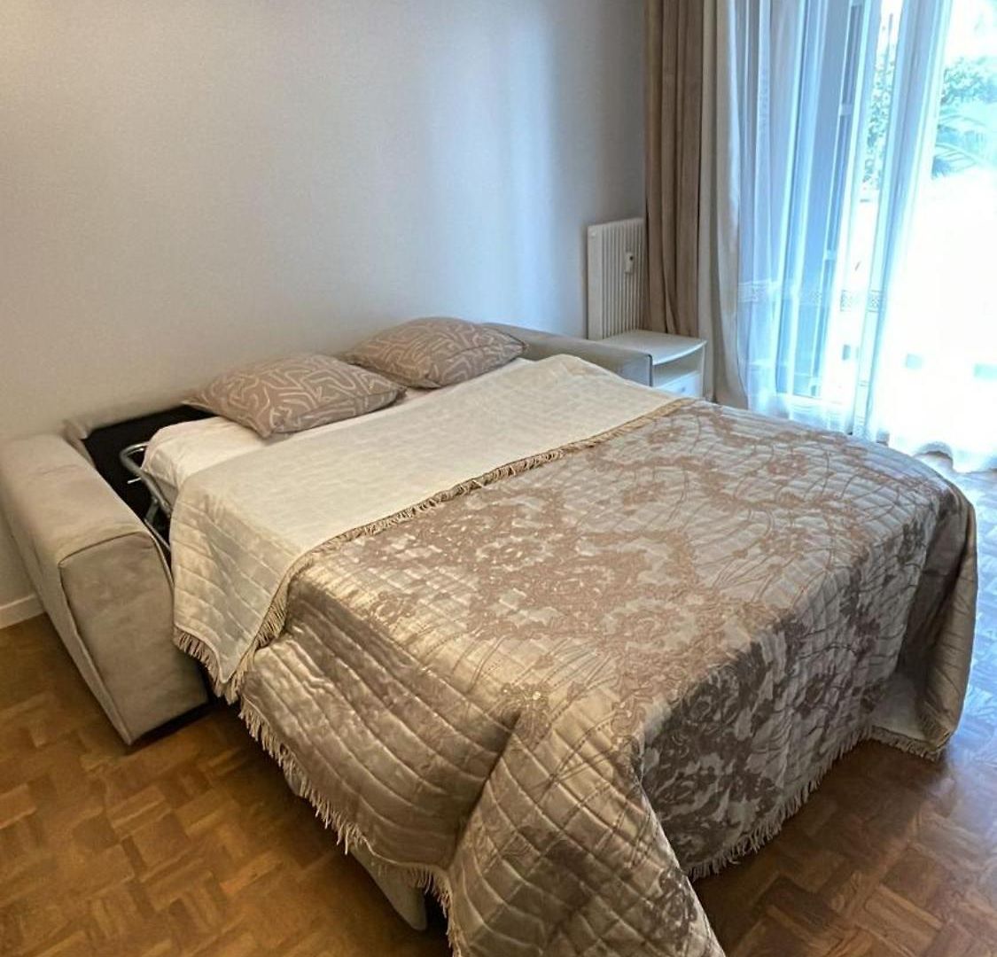 Grand Climatisé Avec Parking Appartement *