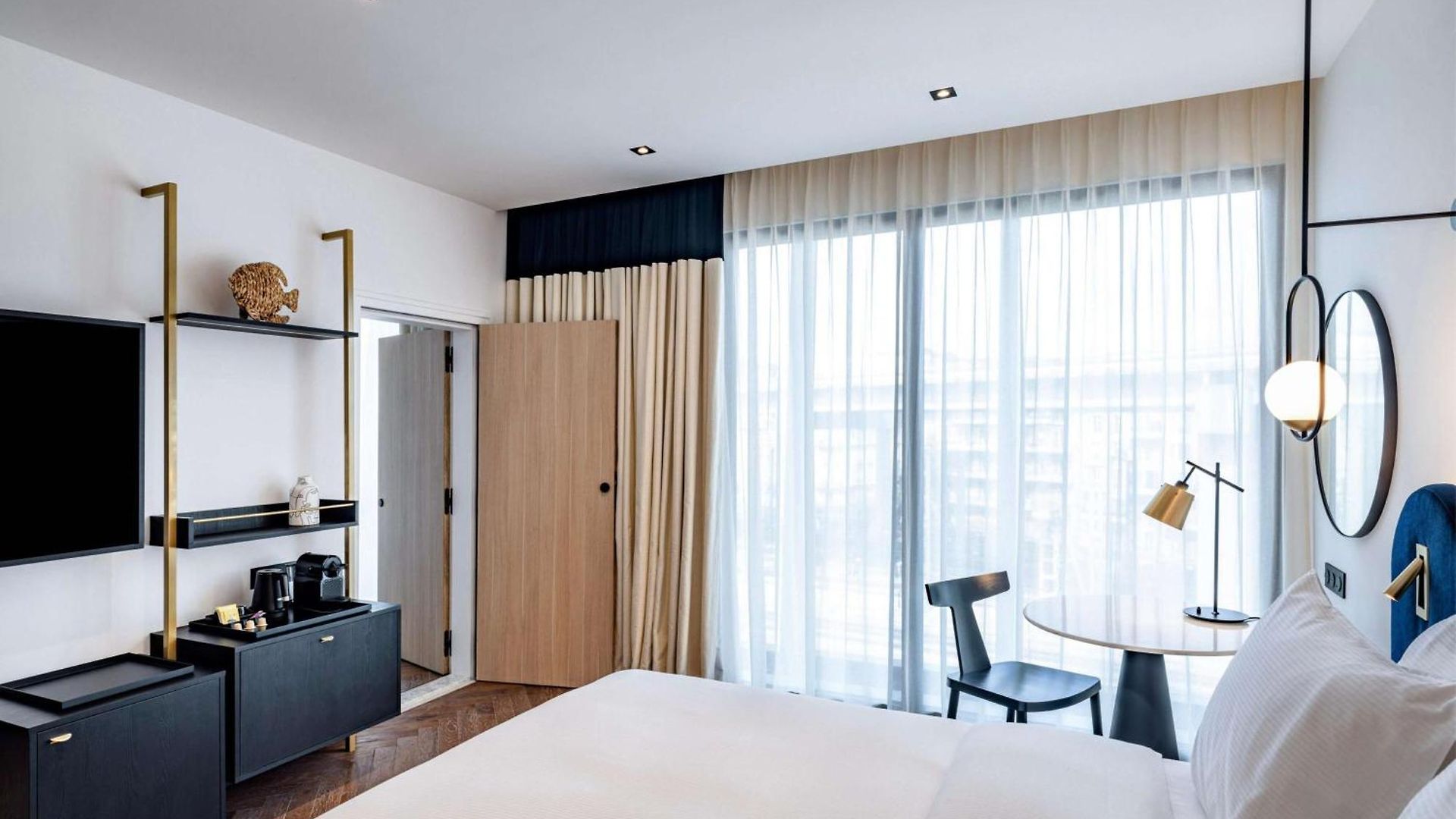 Doubletree By Hilton Centre Iconic 4* Nice