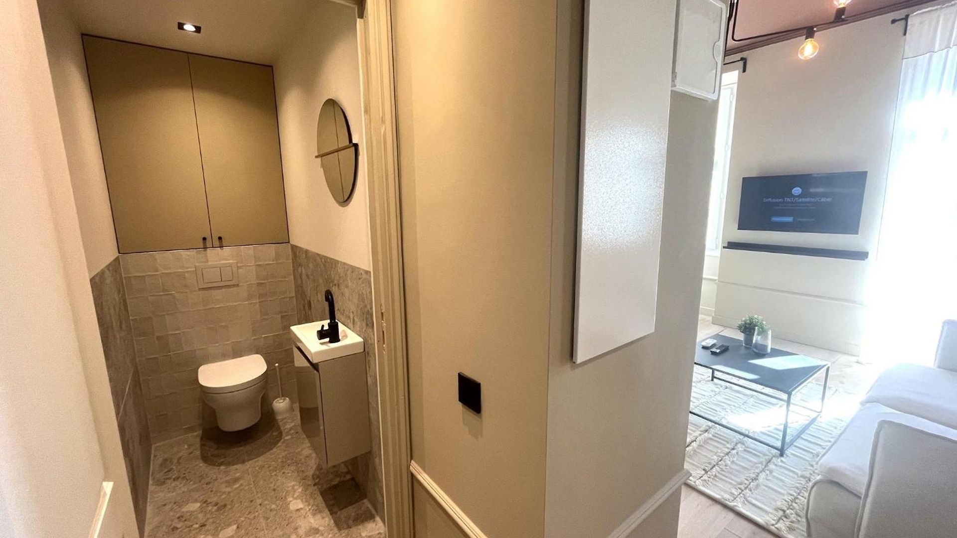 Apartment Beaumont Republique