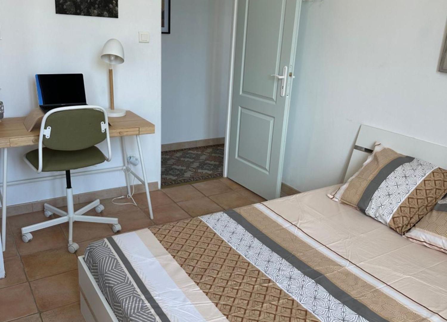 Maison De A Ouest Dans Propriete Arboree *