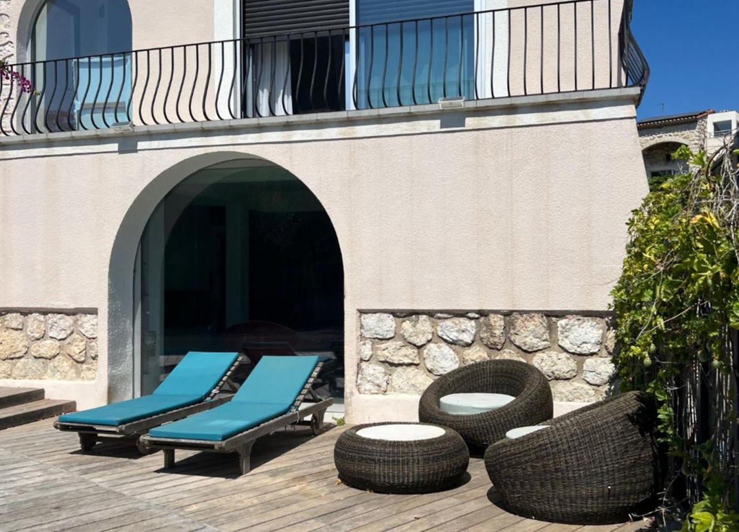 Villa Superbe Piscine Proche Et Au Calme *