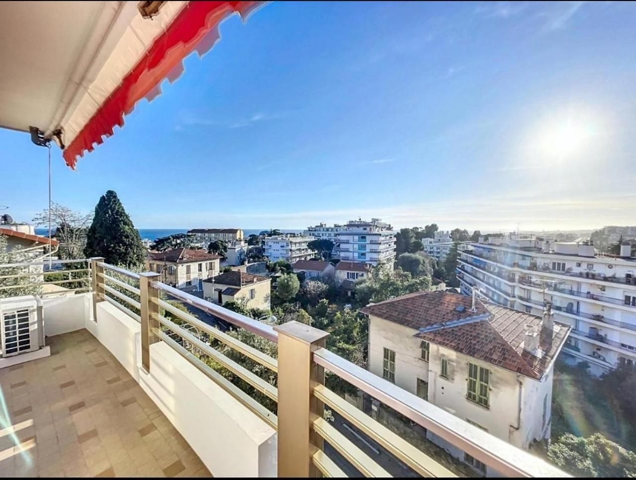 Spacieux à 4 Nice