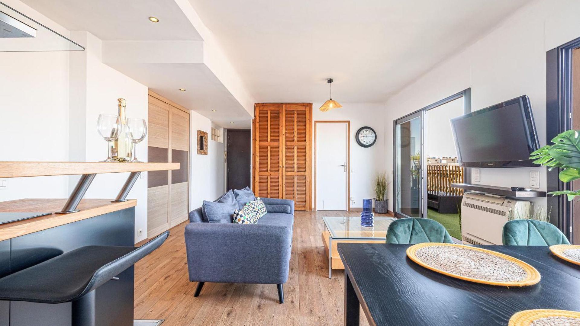 Open Sky Terrace Lage 1 Bdr & Parking Appartement Nice