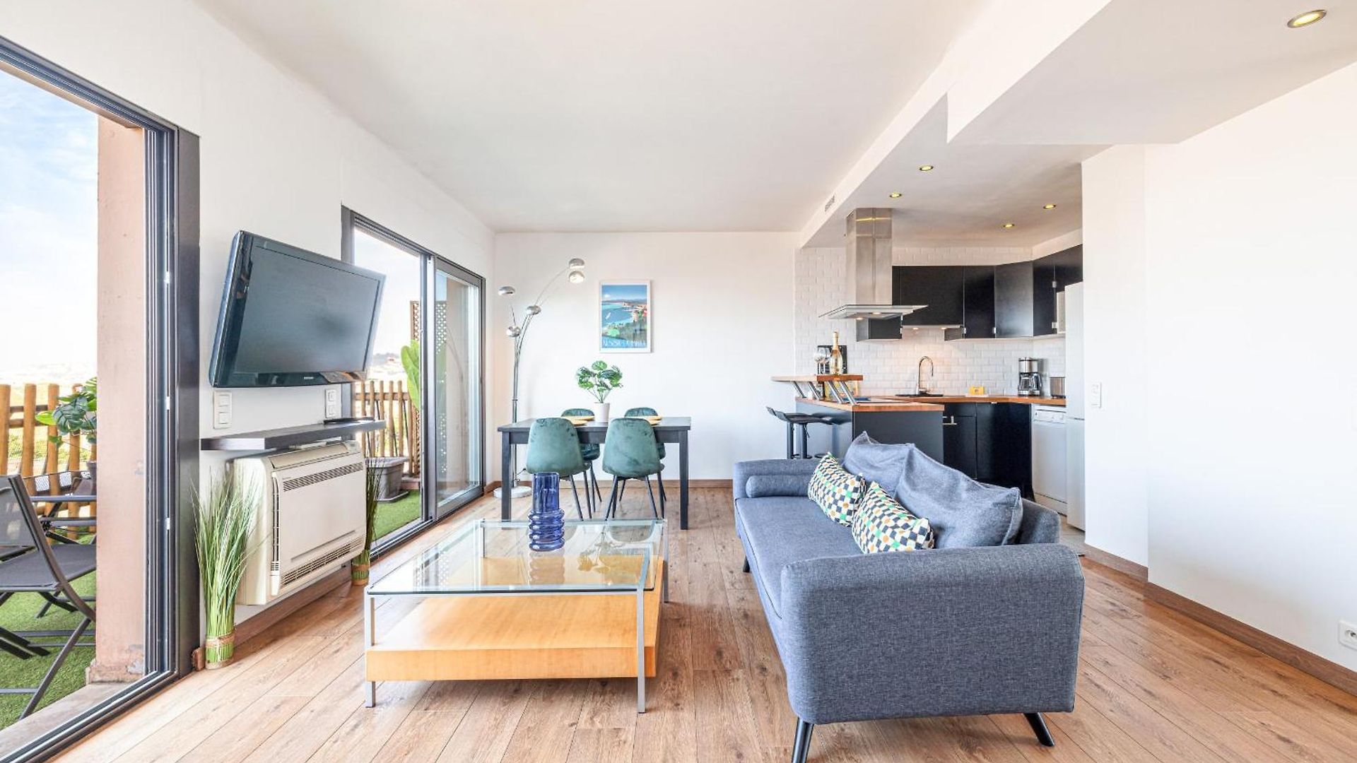 Open Sky Terrace Lage 1 Bdr & Parking Appartement