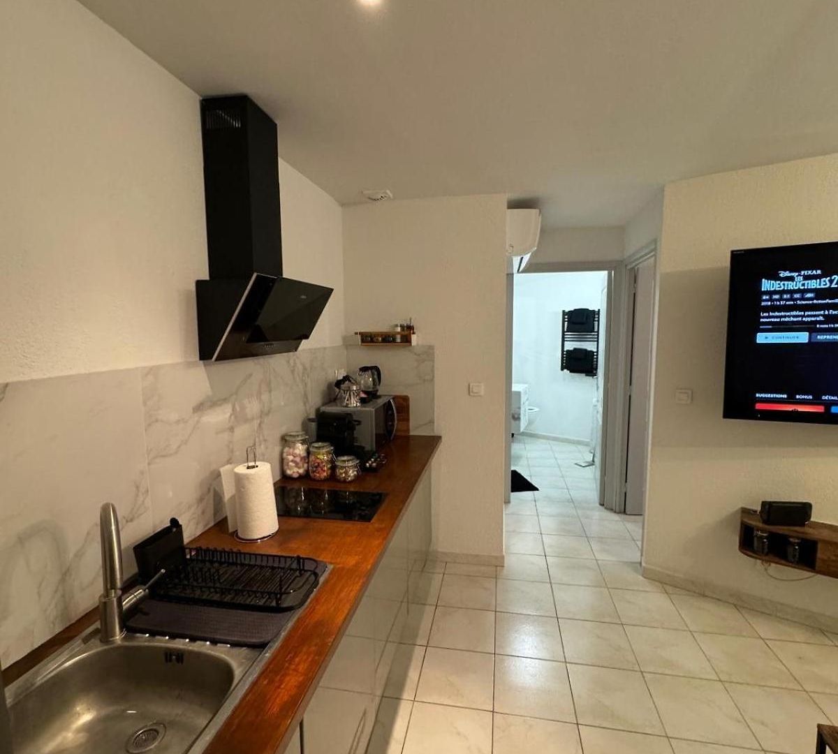 Jolie Deux Pièces Au Cœur De Appartement *
