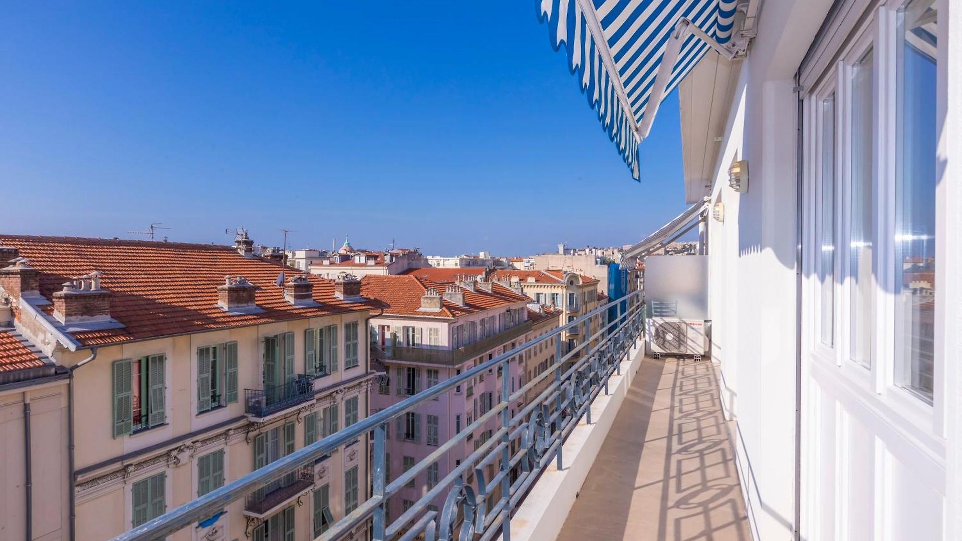 Rooftop At Palais De La Buffa - Happy Appartement Nice