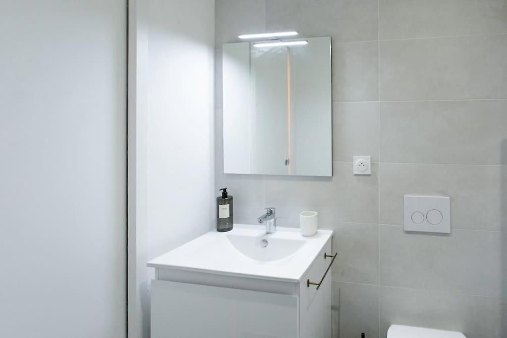#14 Staywizus - Balcony 5mins Old Town & Sea Ac Wifi Nice