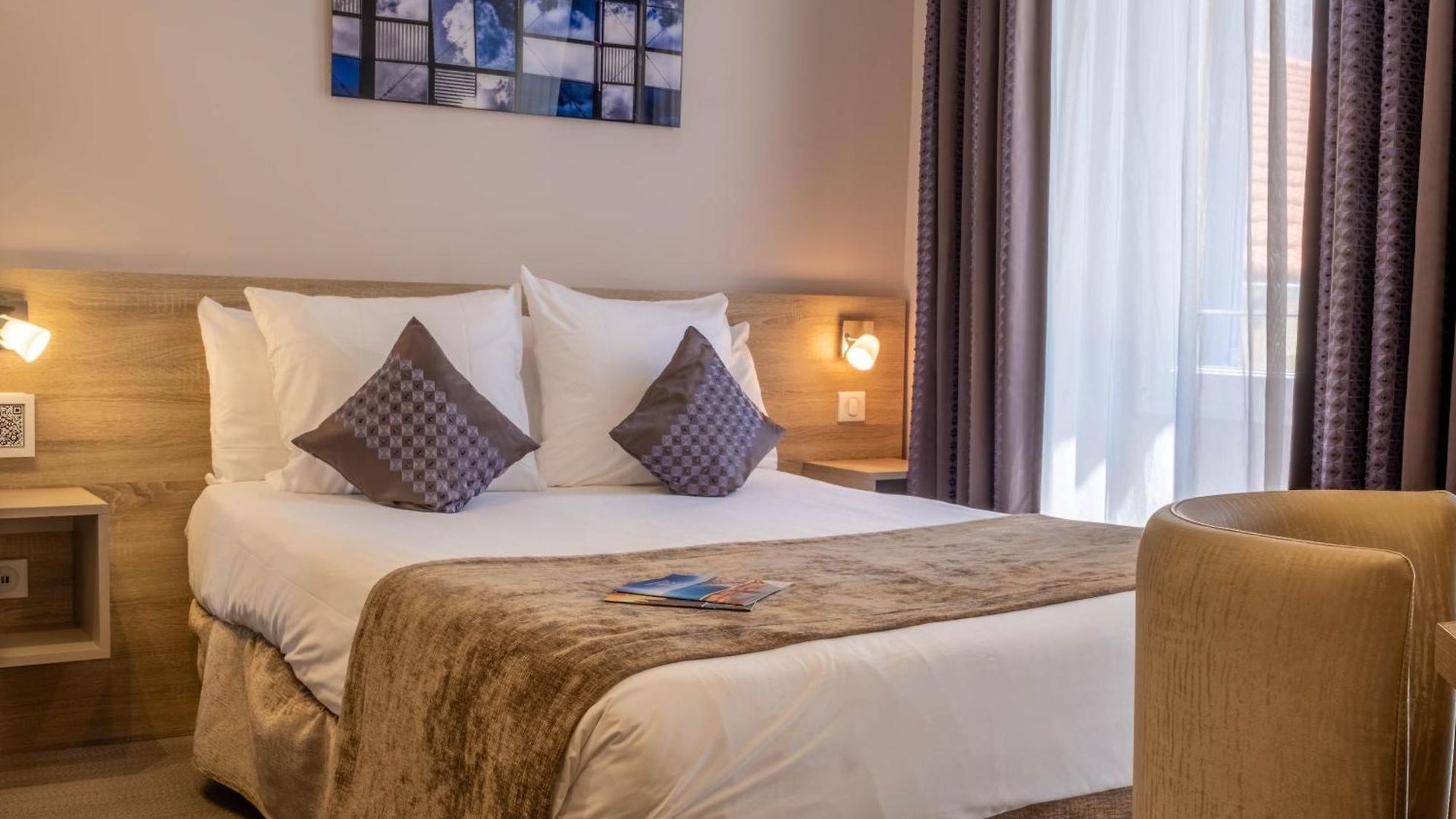Hotel De La Fontaine 3*