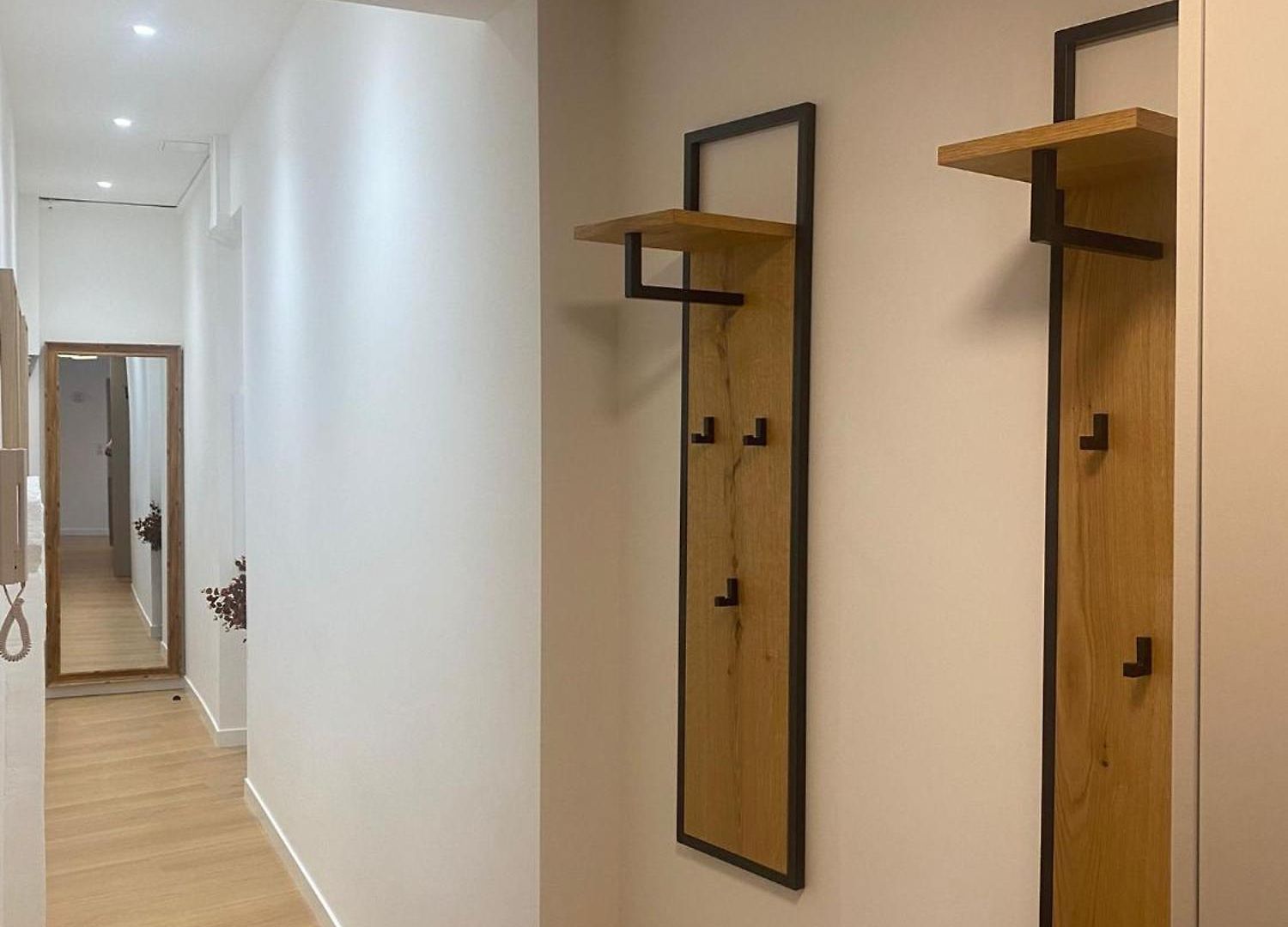 Historic Bright And Beautiful In Old With Castle Hill View Apartment