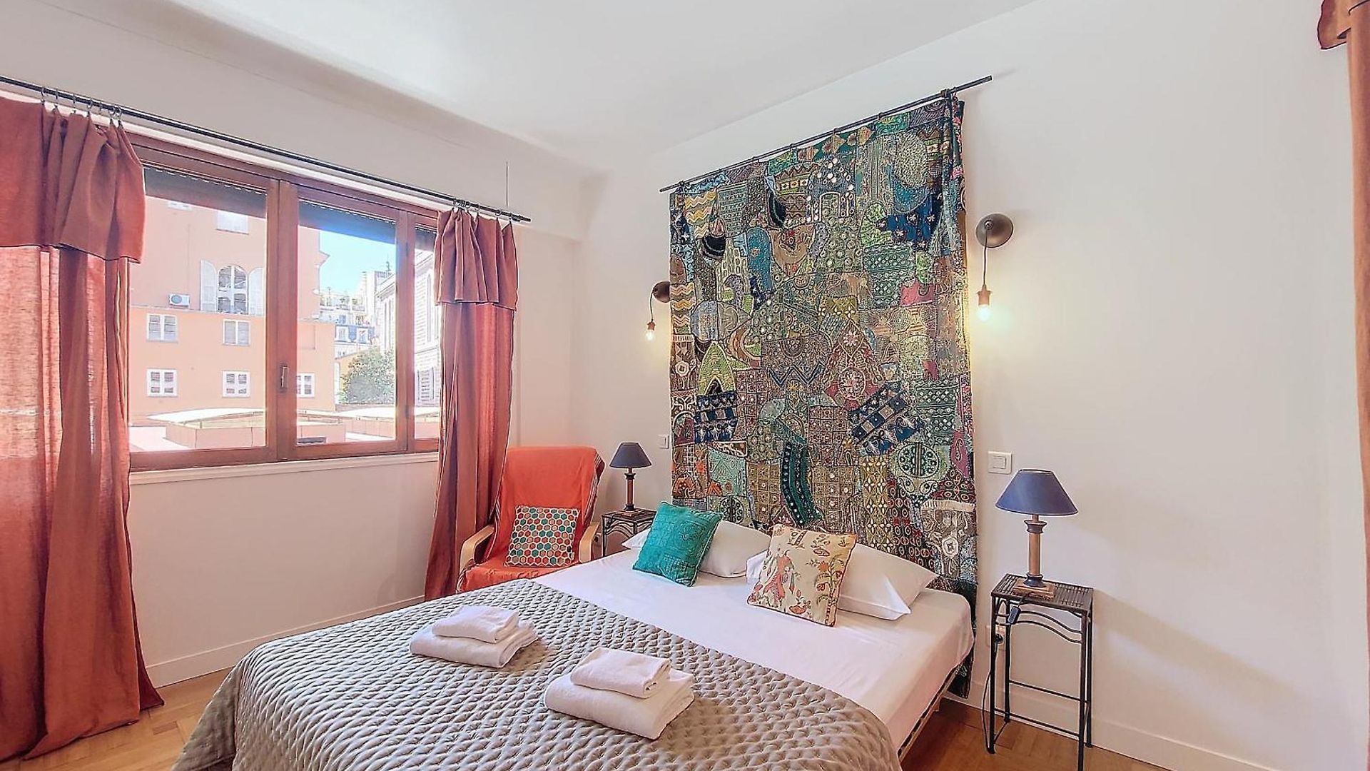 Nestor&jeeves - Escapade - - Near Nice