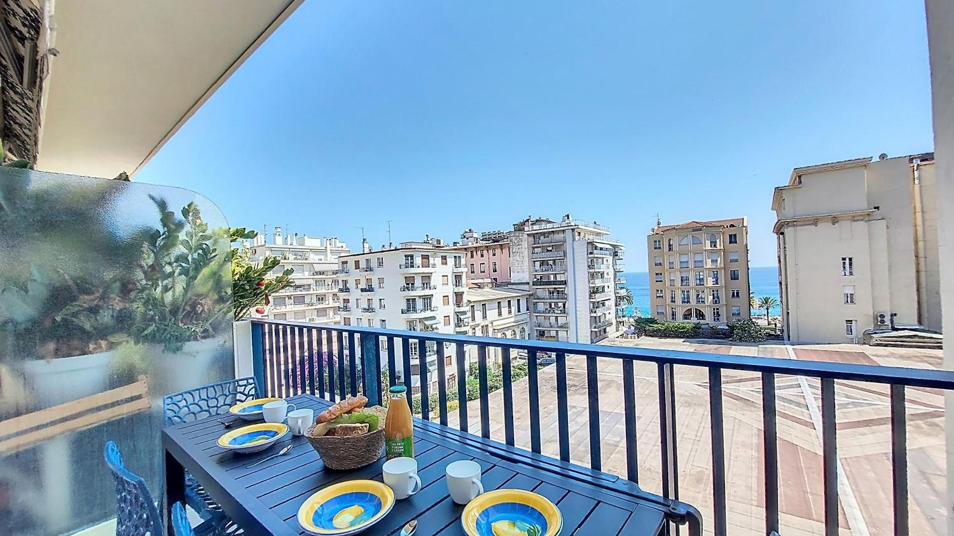 Nestor&jeeves - Bleu Azur Vue - - Very Close Sea * Nice