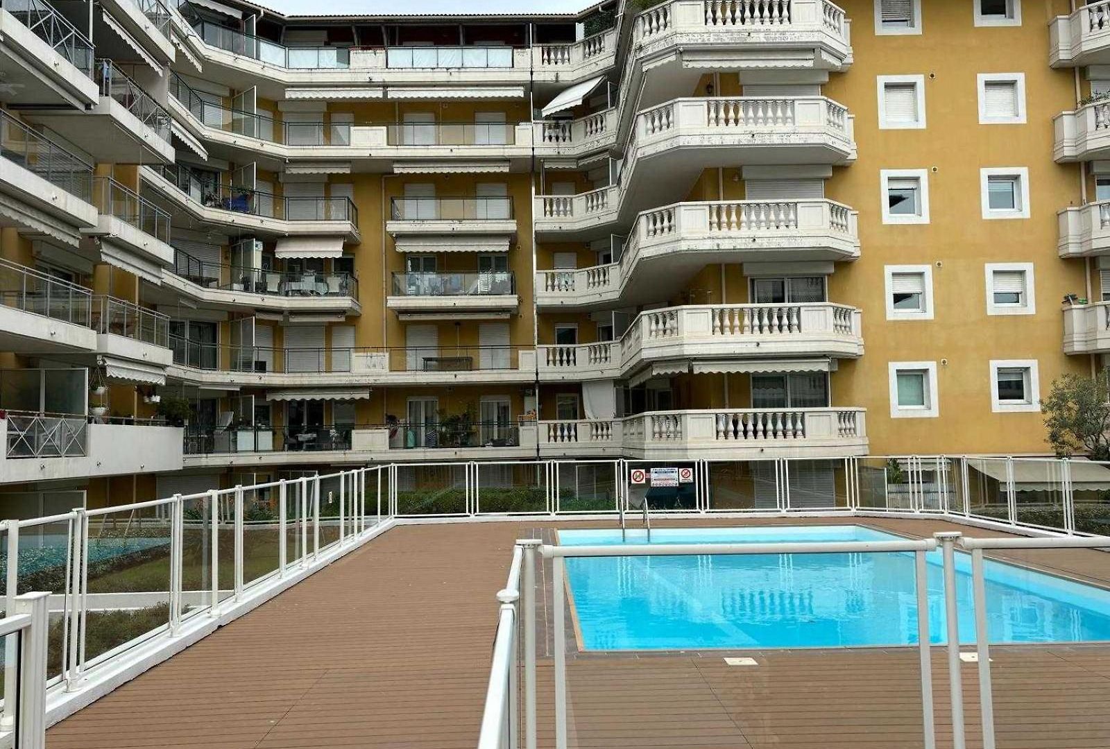 Charming With Pool & Balcony -heart Of Nice