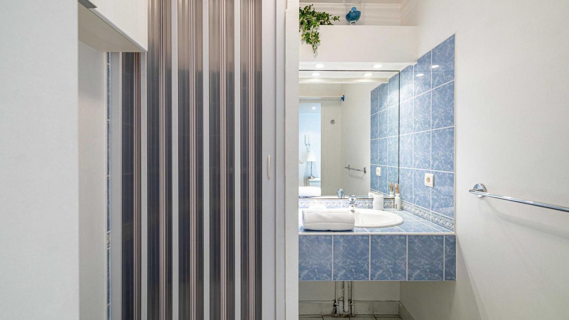 Appartement Charming With Pool & Balcony -heart Of