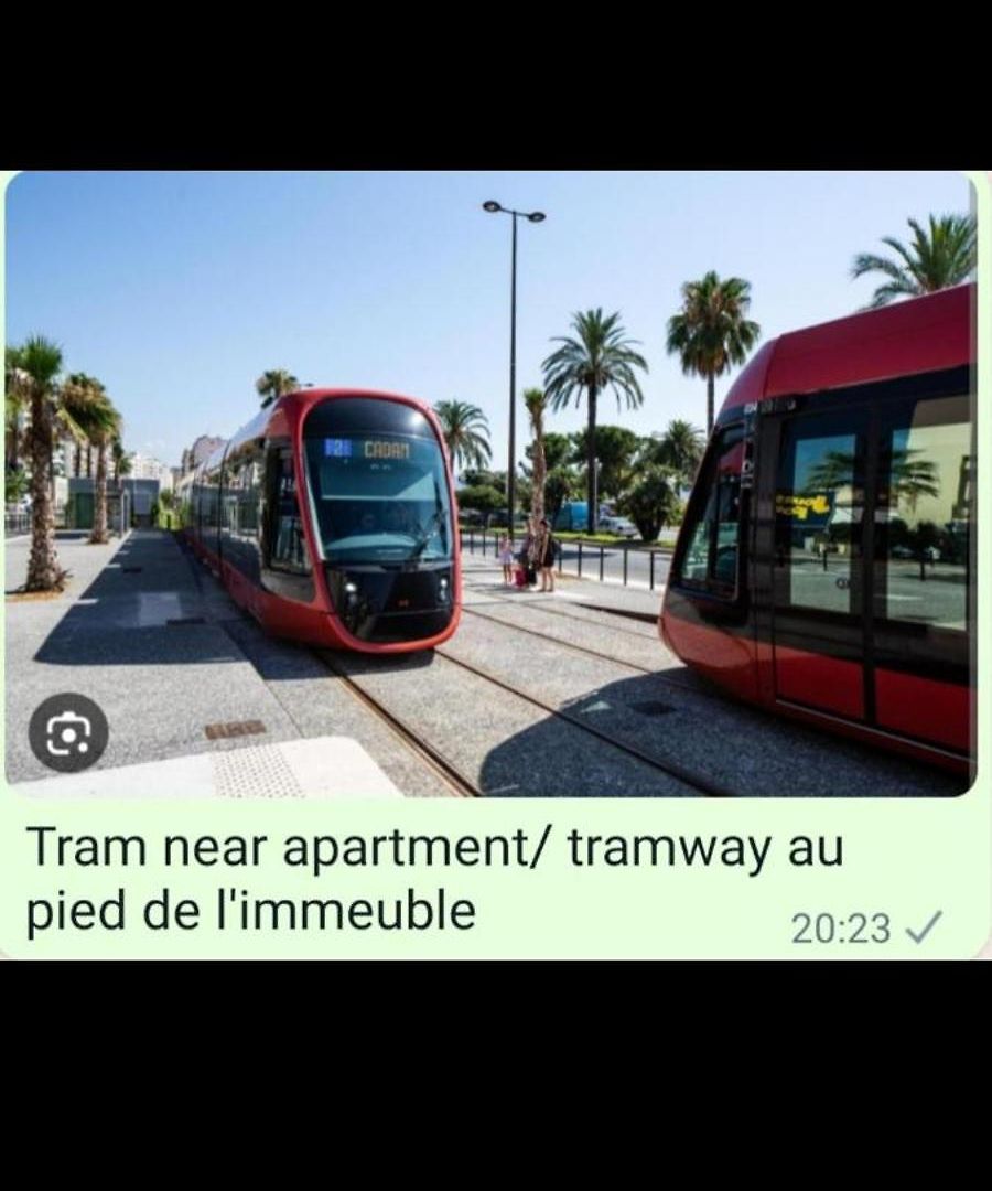 Grand Appartement, 2 Ou 3 Ou 4 Pieces, Tramway Sur Place, Proche Gare Sncf St Augustin 900 Metre , Aeroport 1200 Metre, Ou Allianz Riviera 10 Min, Palais Nikaia 2 Min , Supermarche Sur Place, Parking Possible Si Disponible Ou Payant A 1000 Metr Apartment Nice