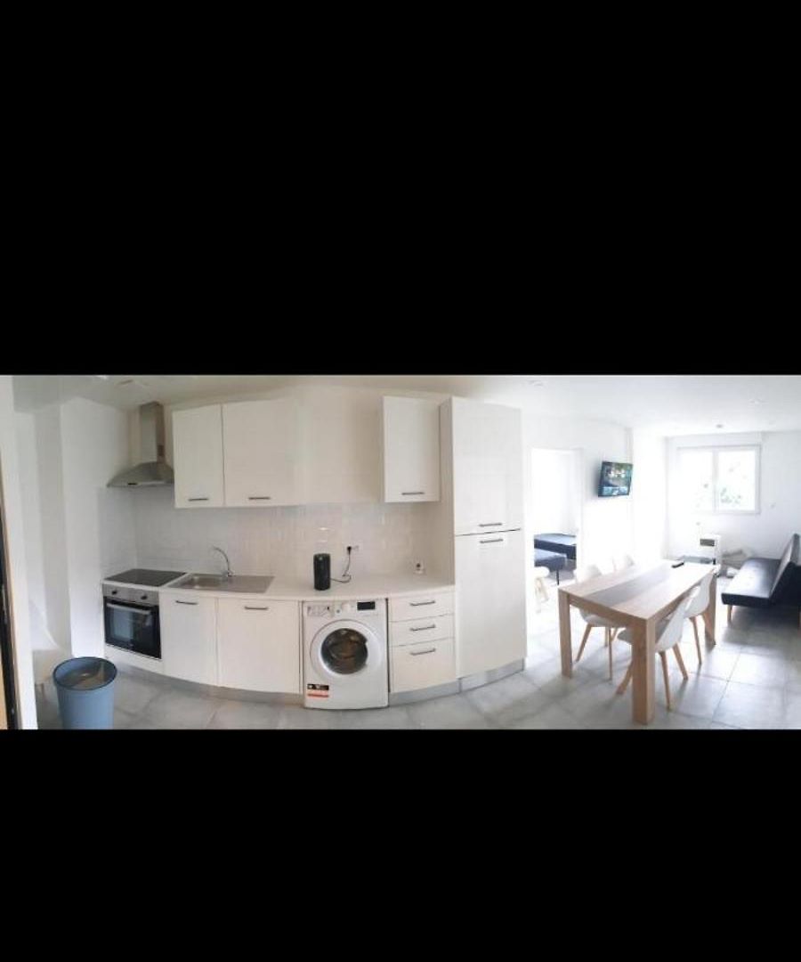 Apartment Grand Appartement, 2 Ou 3 Ou 4 Pieces, Tramway Sur Place, Proche Gare Sncf St Augustin 900 Metre , Aeroport 1200 Metre, Ou Allianz Riviera 10 Min, Palais Nikaia 2 Min , Supermarche Sur Place, Parking Possible Si Disponible Ou Payant A 1000 Metr