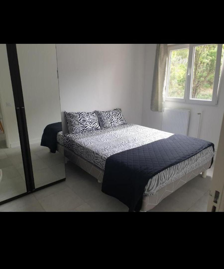 Grand Appartement, 2 Ou 3 Ou 4 Pieces, Tramway Sur Place, Proche Gare Sncf St Augustin 900 Metre , Aeroport 1200 Metre, Ou Allianz Riviera 10 Min, Palais Nikaia 2 Min , Supermarche Sur Place, Parking Possible Si Disponible Ou Payant A 1000 Metr Apartment *