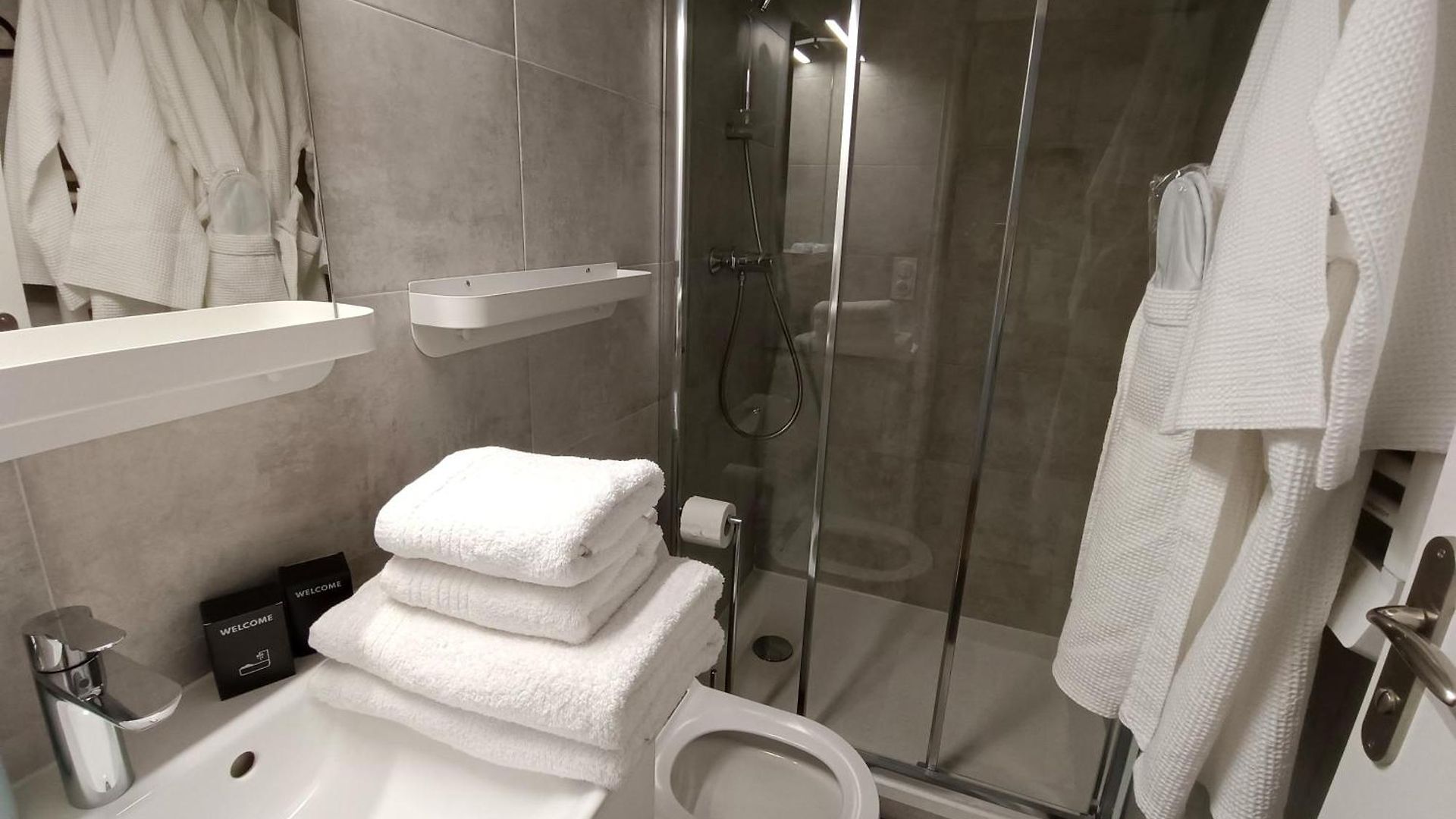 Appartement Joli Centre-ville Proche De La Gare Nice