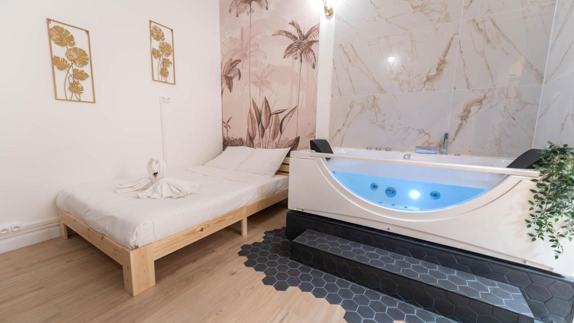 Le Celeste 3*