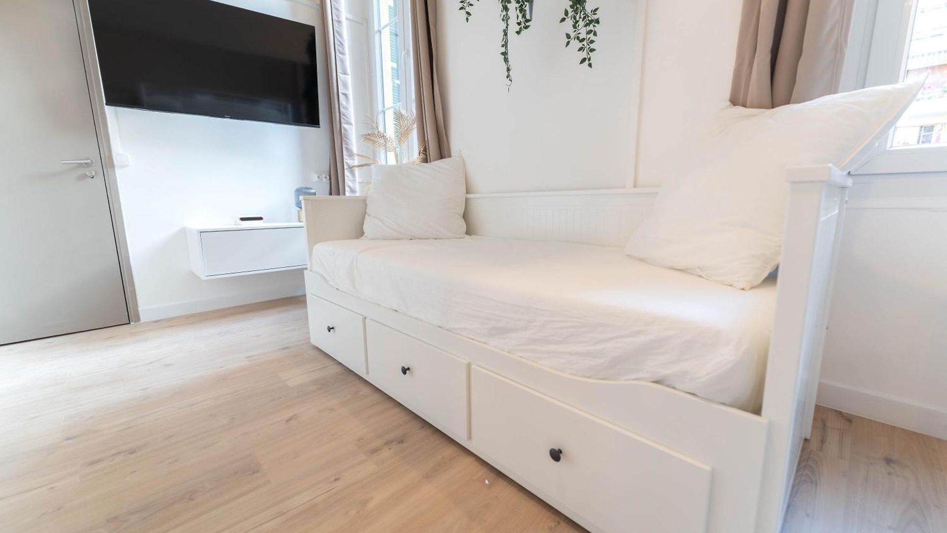 Le Celeste 3* Nice