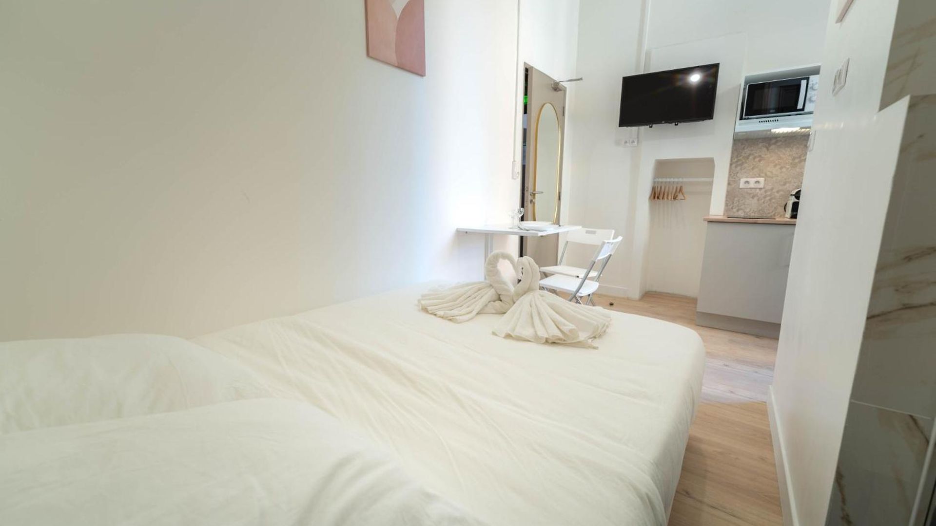 Le Celeste 3*