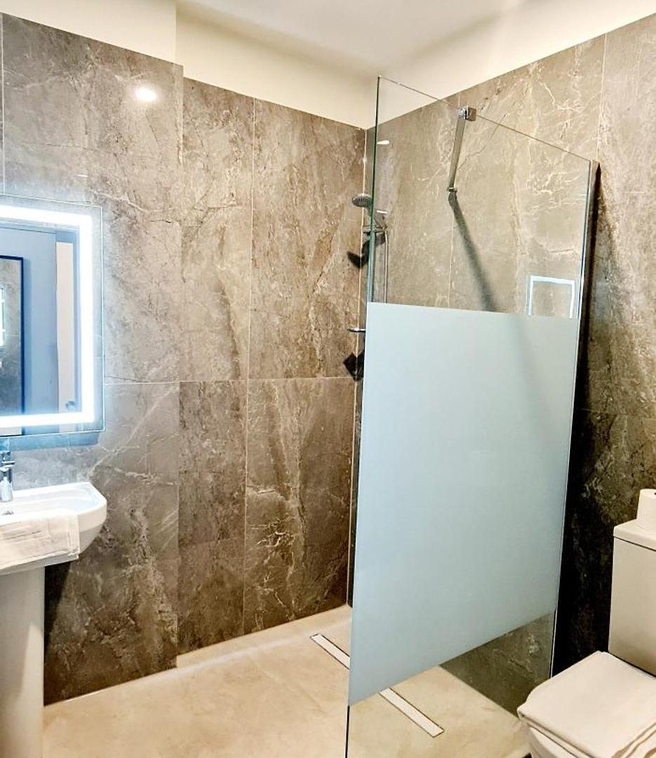 Hotel Evelia *