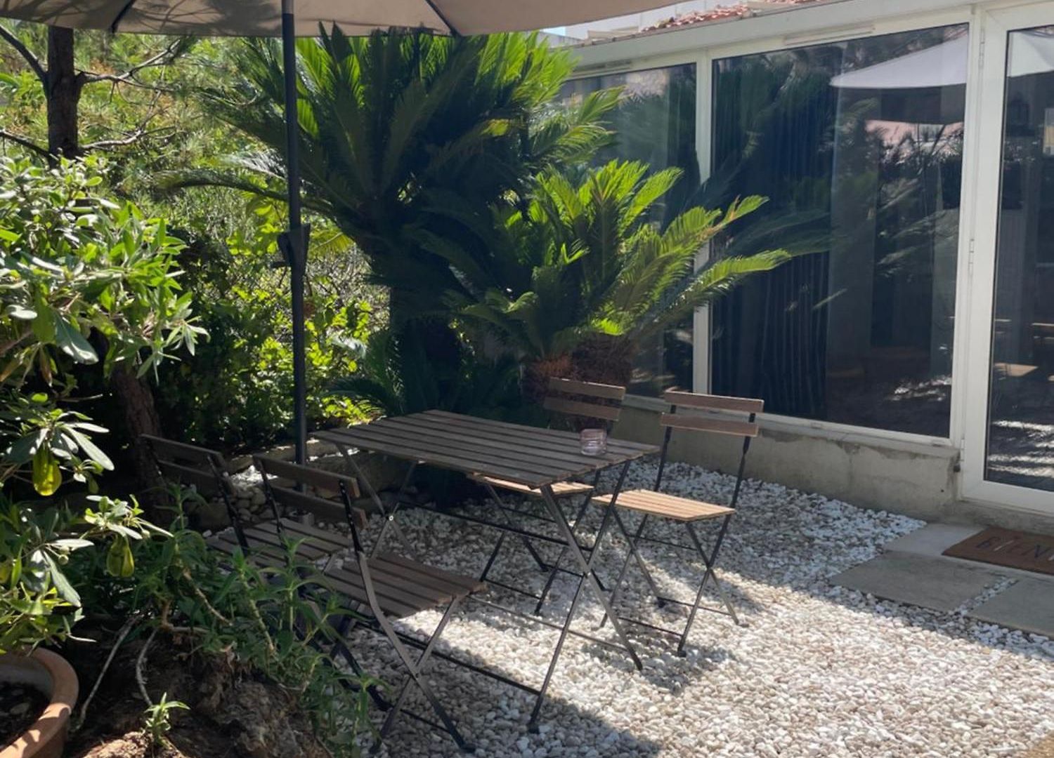 Cozy House With Parking And Garden Nice