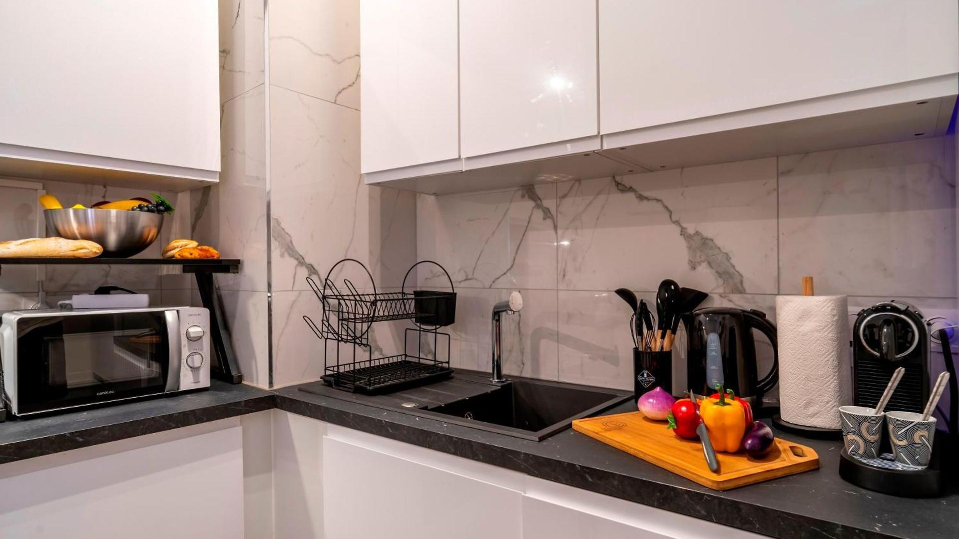 Apartment Splendide, Refait A Neuf, Climatise, A 1mn- 