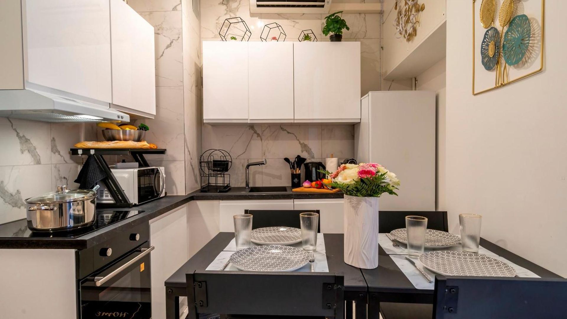 Apartment Splendide, Refait A Neuf, Climatise, A 1mn- 