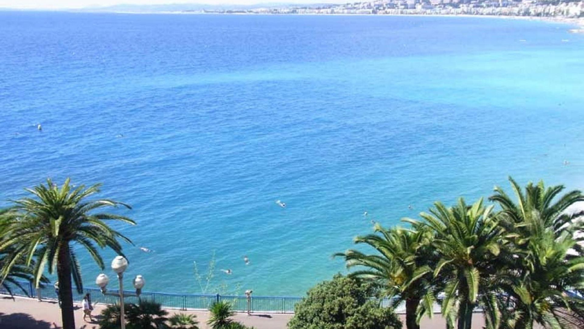 Splendide, Refait A Neuf, Climatise, A 1mn- 