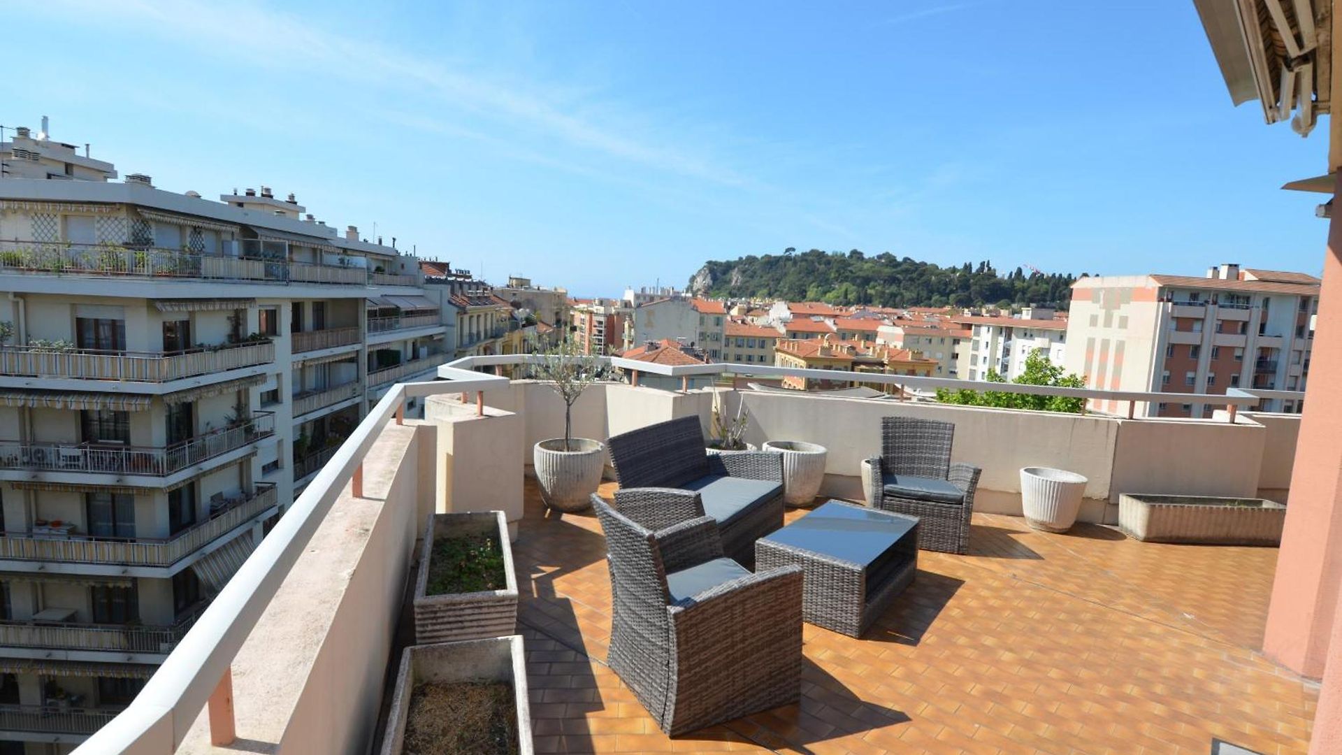 Appartement Helianthe - Superbe Avec Terrasse Vue Et Château Au Port De