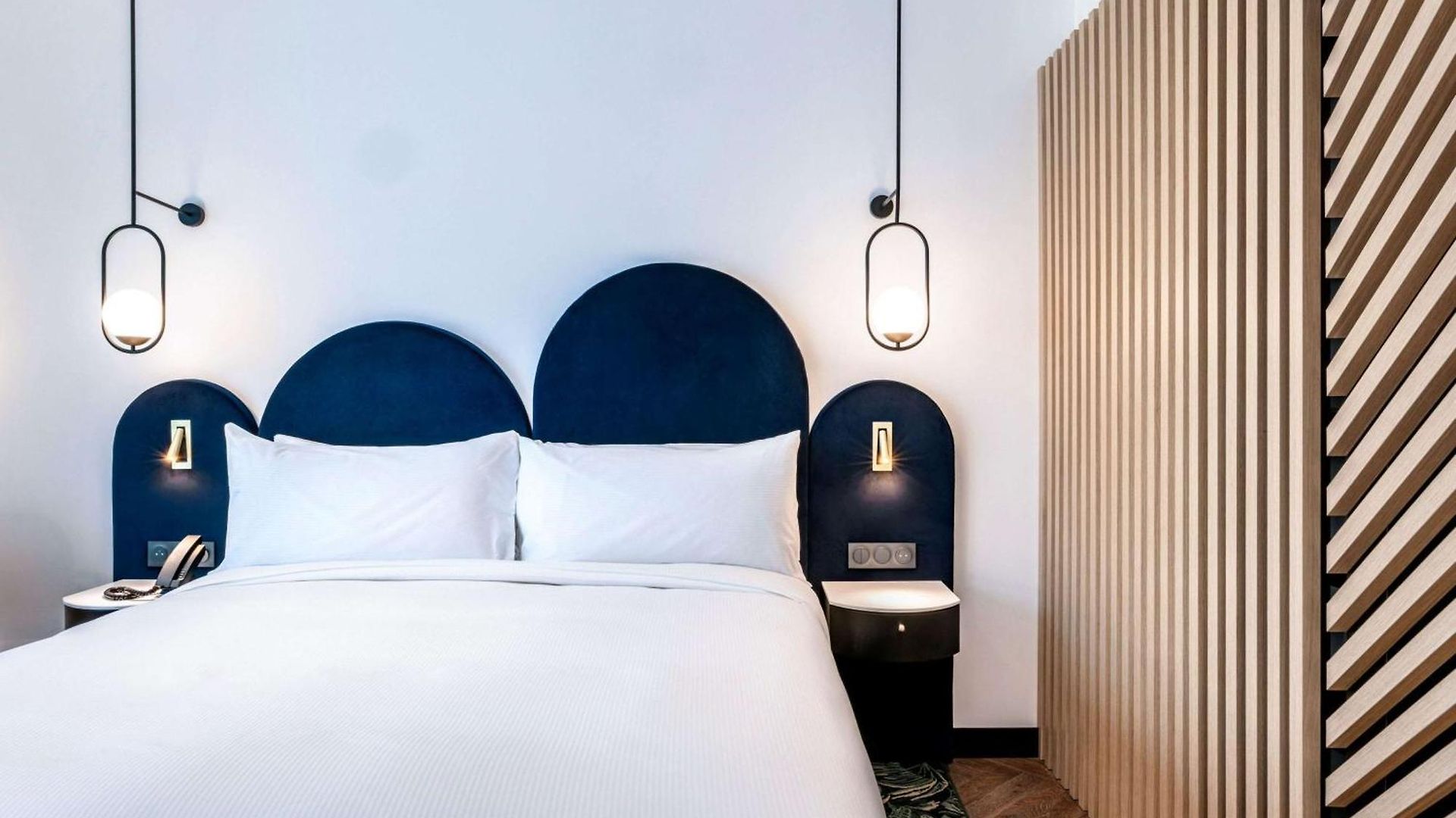 Doubletree By Hilton Centre Iconic 4* Nice