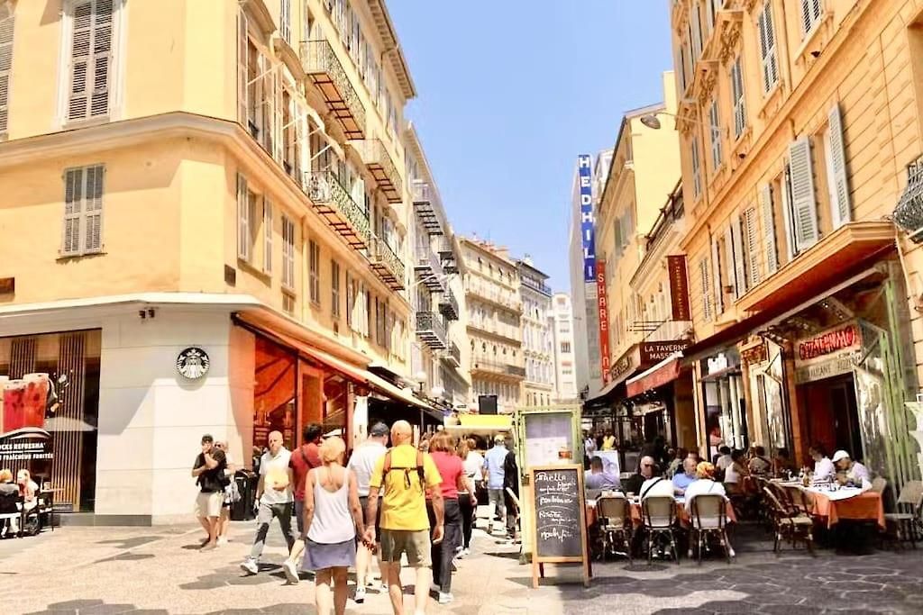Center 2 Min Walk To Quiet Sunny Balcony Appartement Nice