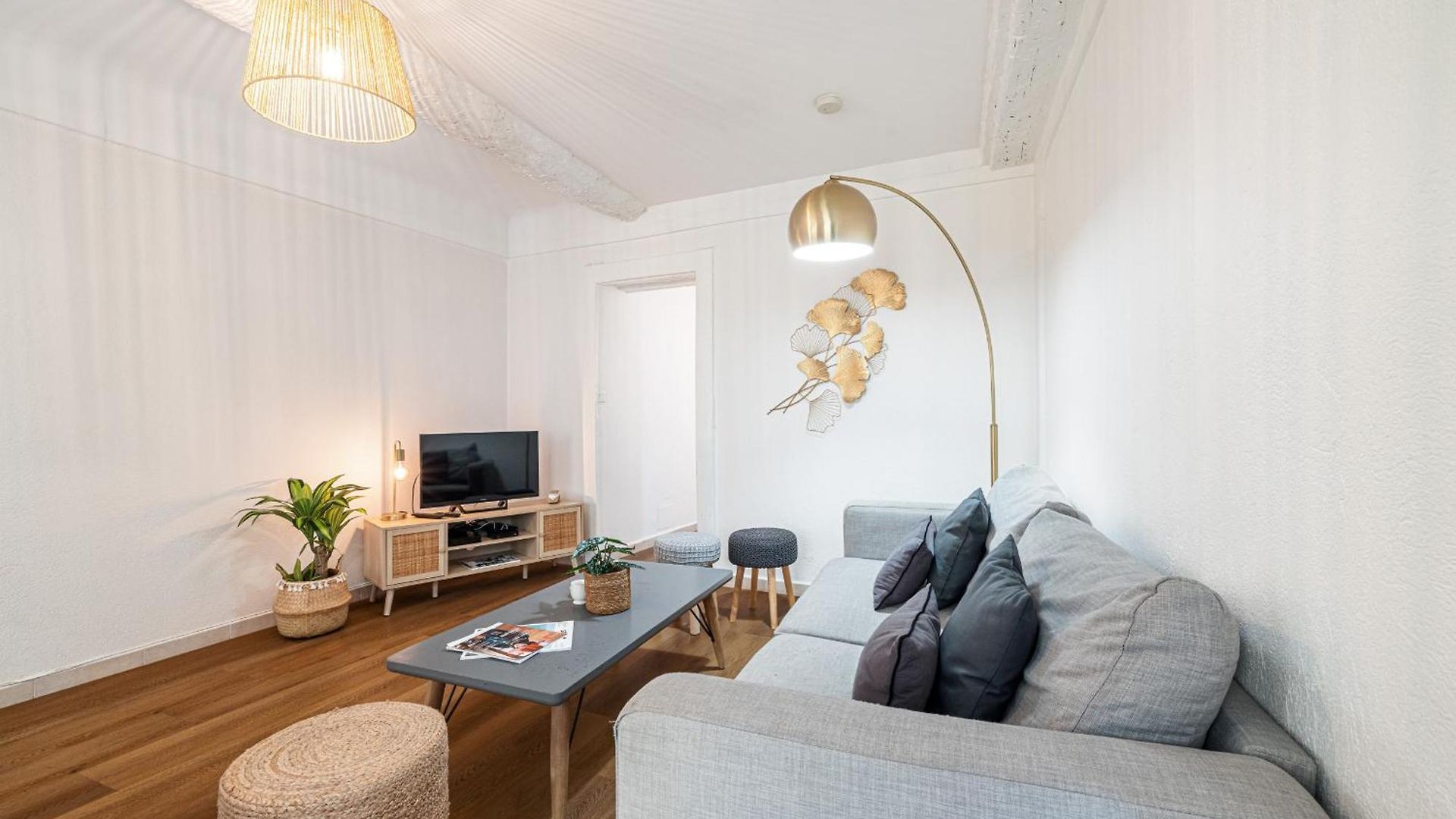 Appartement 2 Bdr Heart Of The Old Town Nice