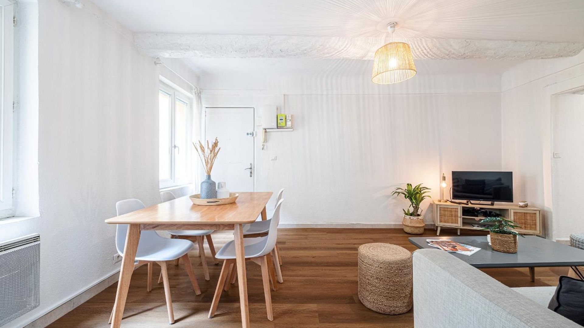 2 Bdr Heart Of The Old Town Appartement Nice