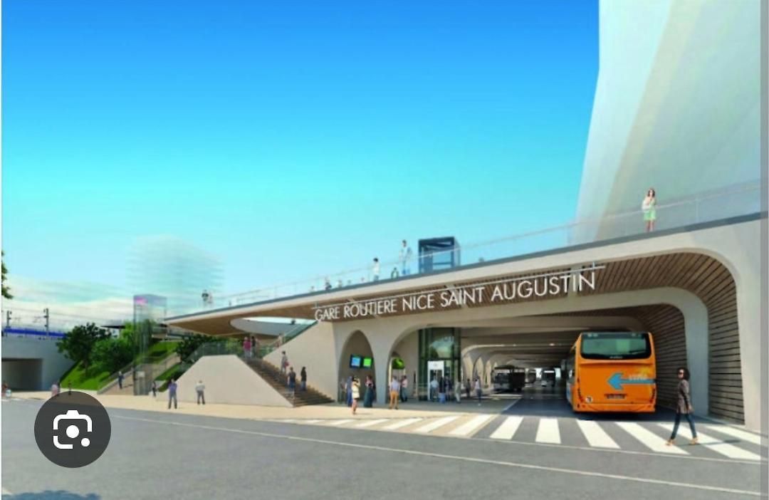 Grand Appartement, 2 Ou 3 Ou 4 Pieces, Tramway Sur Place, Proche Gare Sncf St Augustin 900 Metre , Aeroport 1200 Metre, Ou Allianz Riviera 10 Min, Palais Nikaia 2 Min , Supermarche Sur Place, Parking Possible Si Disponible Ou Payant A 1000 Metr Apartment