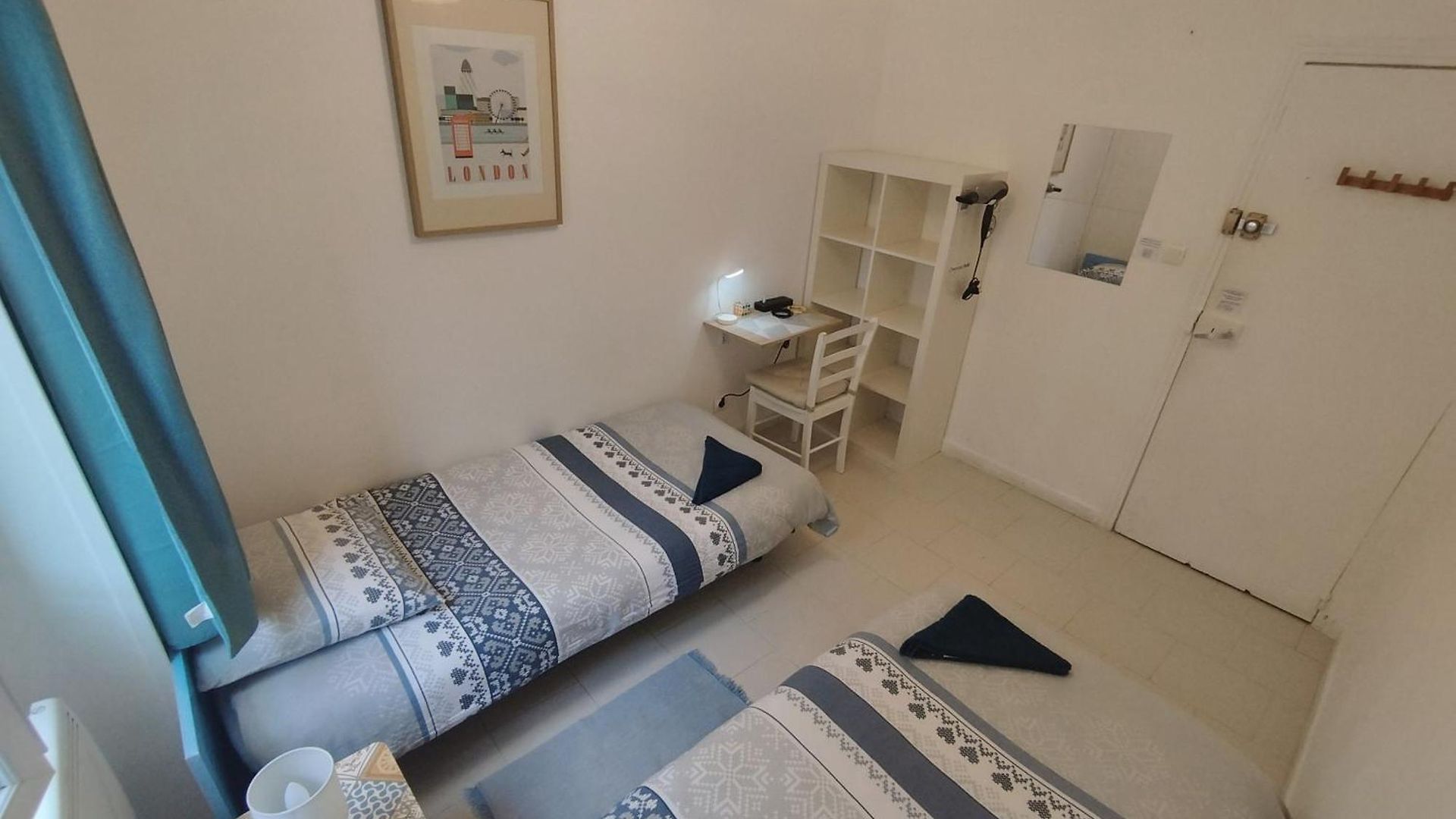 Private In Shared In The Center Of Nice