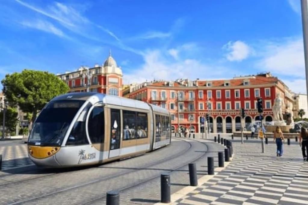 3p Neuf Et Climatisé Le Port à 9mn De La *