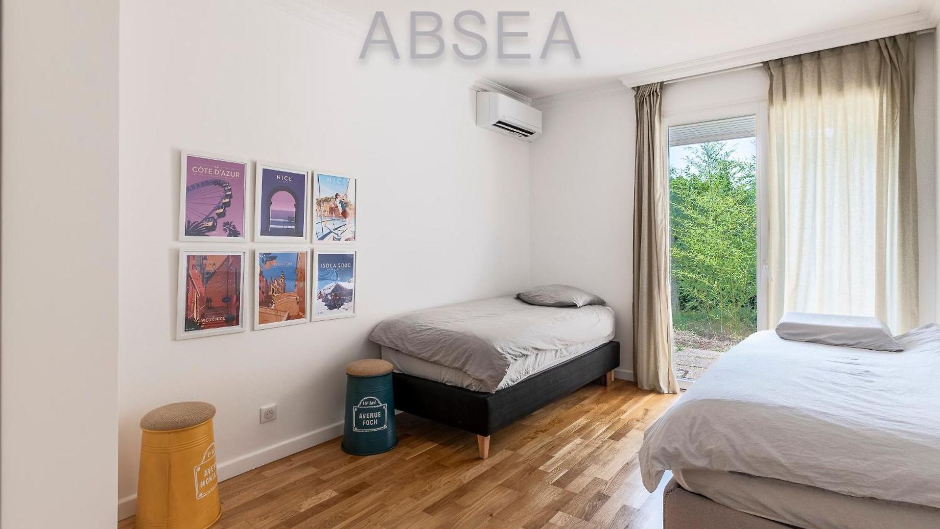Garden Pool Parking Air Conditioning Family Friendly Appartement