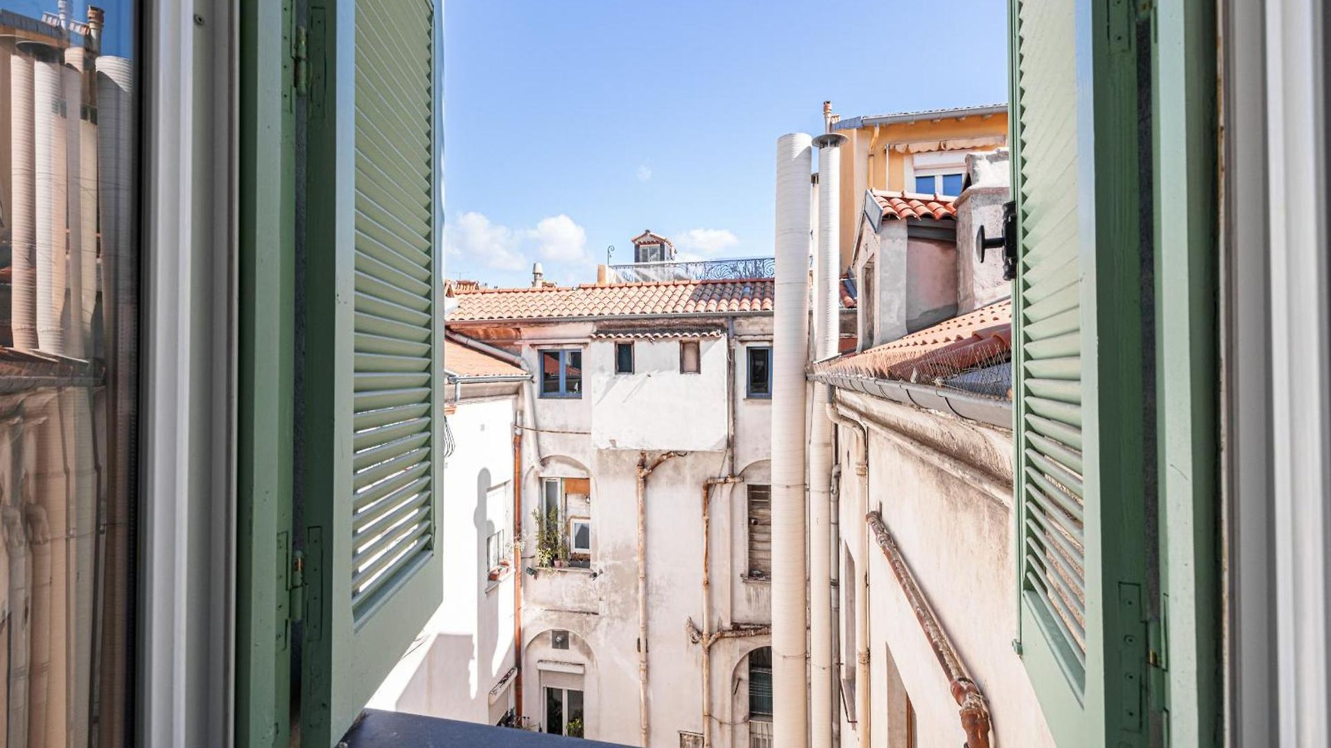 Large&quiet 1 Bdr At Port Appartement